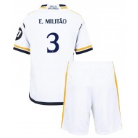 Real Madrid Eder Militao #3 Heimtrikotsatz Kinder 2023-24 Kurzarm (+ Kurze Hosen)